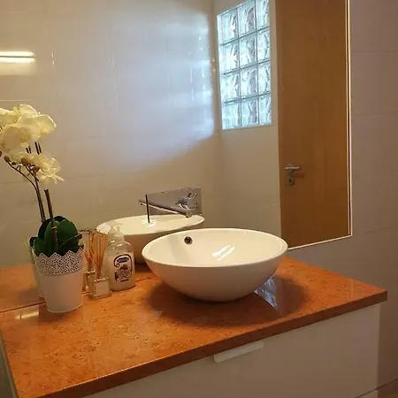 The Sun House Apartment